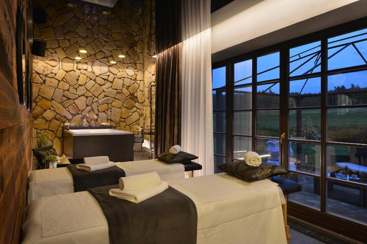 Rezidence Pihel Hotel Nový Bor Kültér fotó