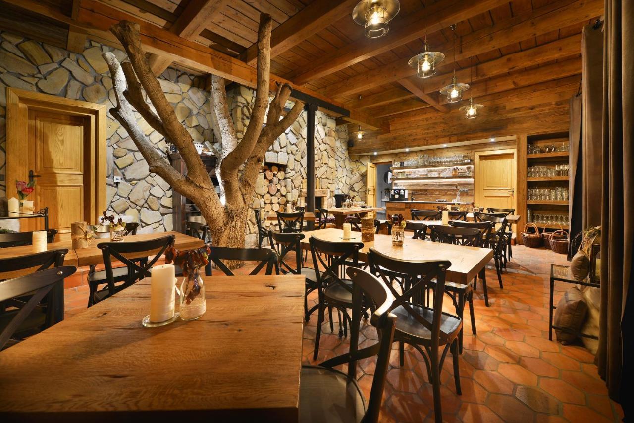 Rezidence Pihel Hotel Nový Bor Kültér fotó