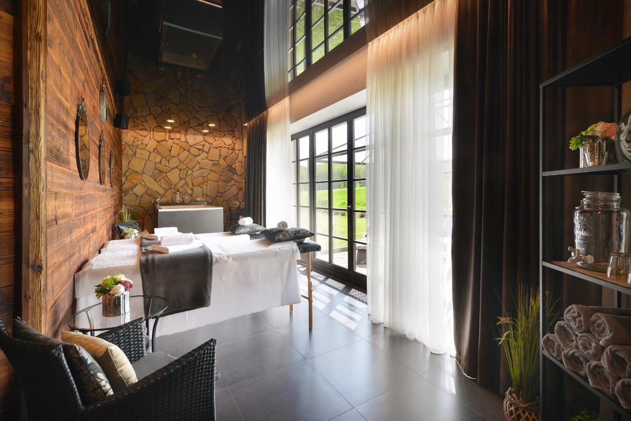 Rezidence Pihel Hotel Nový Bor Kültér fotó
