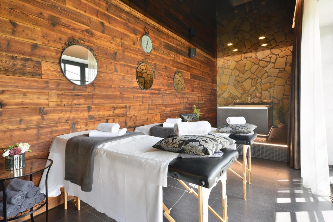 Rezidence Pihel Hotel Nový Bor Kültér fotó