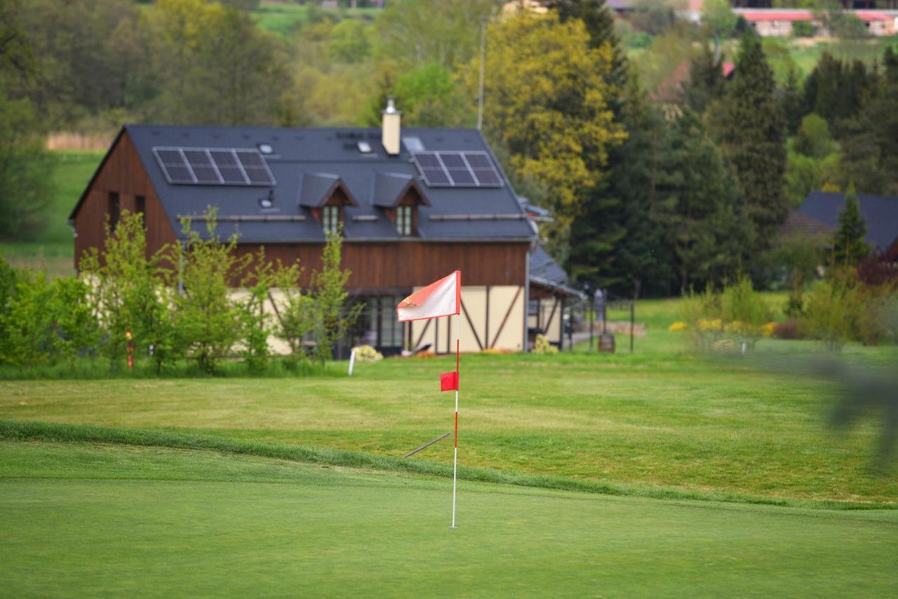 Rezidence Pihel Hotel Nový Bor Kültér fotó